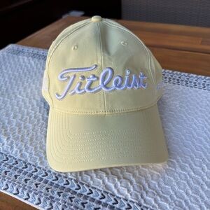 TITLEIST FJ PROV1 CAP